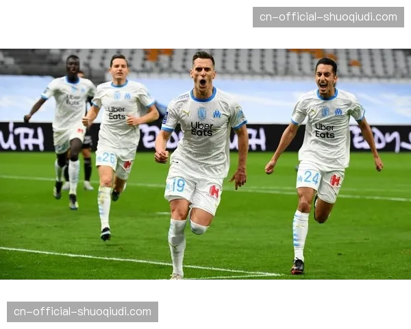 专栏观点：低位防守非消极足球，法甲球队正展现防守组织的高度战术素养